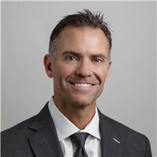 Ryan  Flint, SIOR